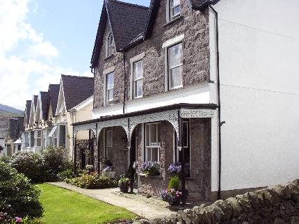 BEECH BANK BEDDGELERT LLANBERIS