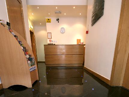 NEWTON HOTEL GLASGOW