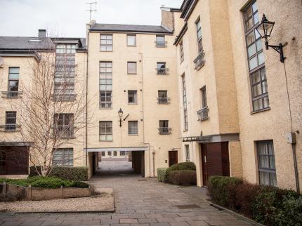 ROYAL MILE ACCOMMODATION EDINBURGH