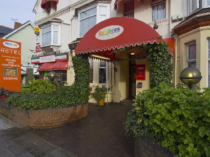 RAINBOWS LODGE HOTEL AND SERVICED APARTMENTS READING