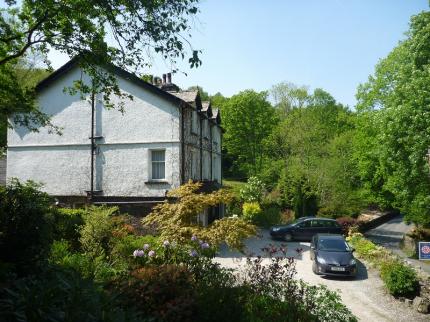 KNOLL COUNTRY HOUSE ALDINGHAM NEWBY BRIDGE