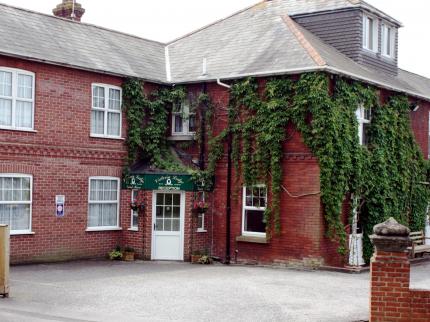 VICTORIA LODGE GUEST HOUSE LAVERSTOCK SALISBURY