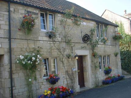 GARSTON COTTAGE BATH