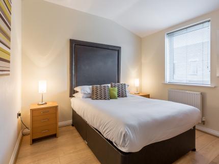 HOUSE OF FISHER MAIDENHEAD SPUR HOUSE BRAY MAIDENHEAD