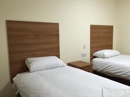 CONTRACTORS GUEST HOUSE BOOKER HIGH WYCOMBE