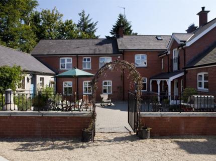 LISNACURRAN COUNTRY HOUSE DROMORE