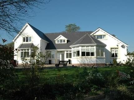HAZELWOOD GUEST HOUSE BRIDGEND