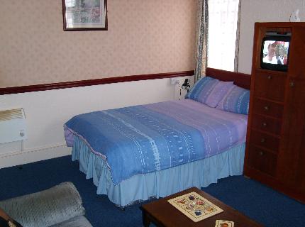 IVYDENE HOLIDAY FLATS BLACKPOOL