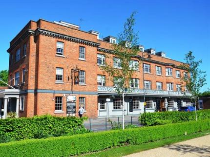 BROADWAY HOTEL LETCHWORTH