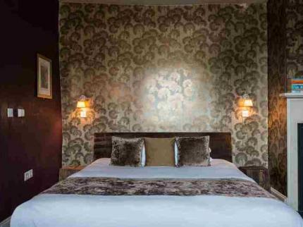 CASTLE INN BRADFORD LEIGH BRADFORD ON AVON