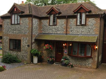 NO1 LAURELS BLACKSTONE HENFIELD