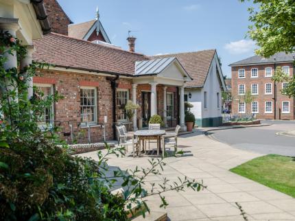 WOBURN HOTEL ASPLEY GUISE MILTON KEYNES