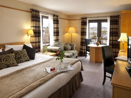 MARINE COURT HOTEL BANGOR