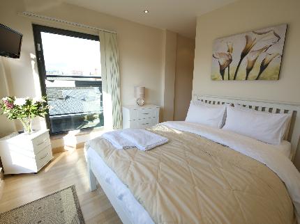 DREAMHOUSE APARTMENTS MANCHESTER CITY CENTRE MANCHESTER