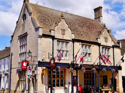 SNOOTY FOX ASHLEY TETBURY