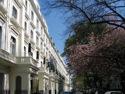 CAESAR HOTEL BAYSWATER LONDON