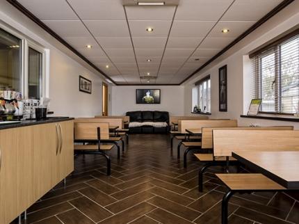 THORNE CENTRAL GUEST HOUSE MOORENDS DONCASTER