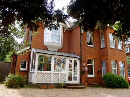 WIMBLEHURST HOTEL BROADBRIDGE HEATH HORSHAM