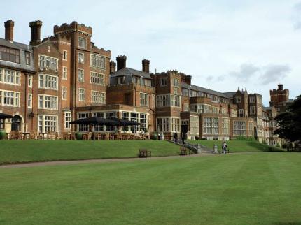 DE VERE SELSDON ESTATE SANDERSTEAD SURREY