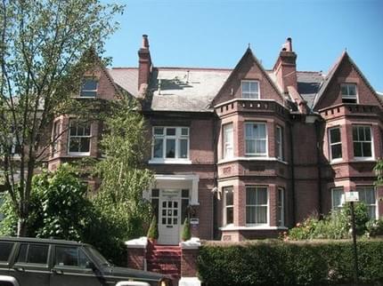 Five Kings Hotel&nbsp;| Caledonian Road&nbsp;| London &nbsp;| 