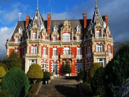CHATEAU IMPNEY CUTNALL GREEN DROITWICH