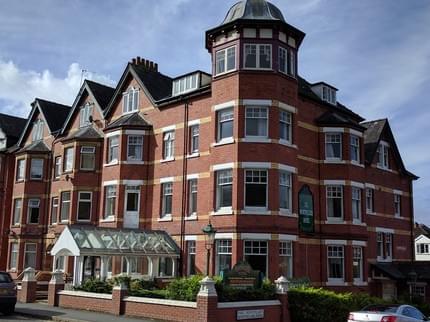 MONTPELLIER HOTEL ABBEYCWMHIR LLANDRINDOD WELLS