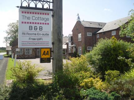 COTTAGE HIGH LEGH KNUTSFORD