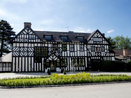 MANOR LAURA ASHLEY BOREHAMWOOD WATFORD