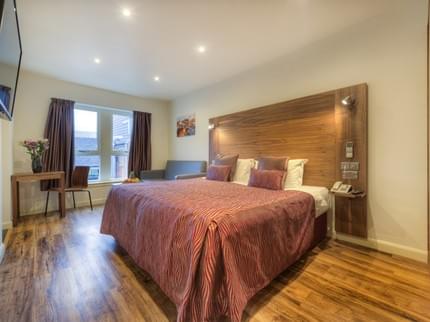 HOLYROOD APARTHOTEL EDINBURGH