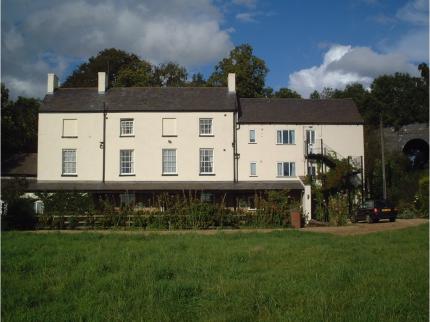 MURCOTT MILL FARMHOUSE BRIXWORTH NORTHAMPTON