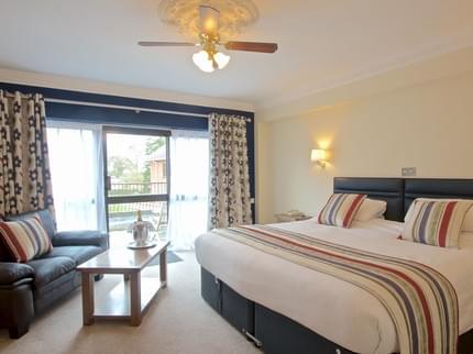 SPRINGFIELD COUNTRY HOTEL LEISURE CLUB SPA ARNE WAREHAM