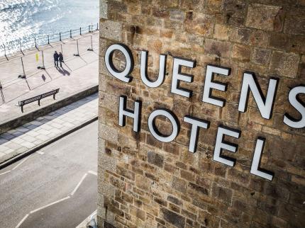 QUEENS HOTEL CHYANDOUR PENZANCE