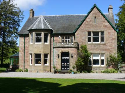 KILTEARN COUNTRY HOUSE ARDULLIE EVANTON ROSS SHIRE