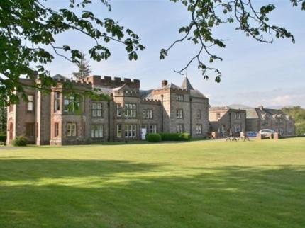 IRTON HALL BECKFOOT HOLMROOK