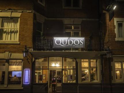 QUDOS LAVERSTOCK SALISBURY