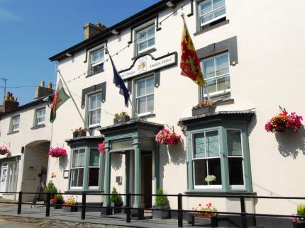 GWESTY R EMLYN HOTEL ABERARAD NEWCASTLE EMLYN