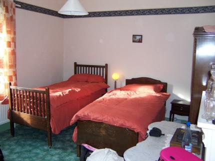 RIDLEY S RESIDENCE BALA