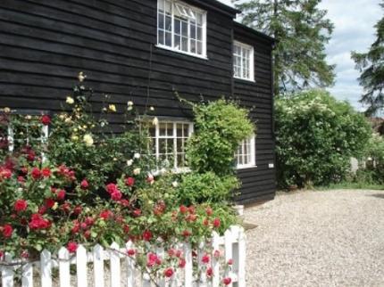 2 Bursteads Cottages&nbsp;| Allen's Green&nbsp;| Sawbridgeworth&nbsp;| 