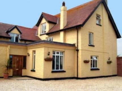 GRATTON LODGE NEWQUAY