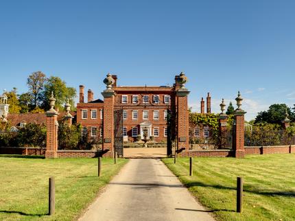 CHAMPNEYS HENLOW LTD HENLOW