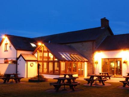 BARON AT BUCKNELL ABDON BUCKNELL