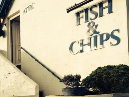 ATTIC APARTMENT ALDOCHLAY ARROCHAR