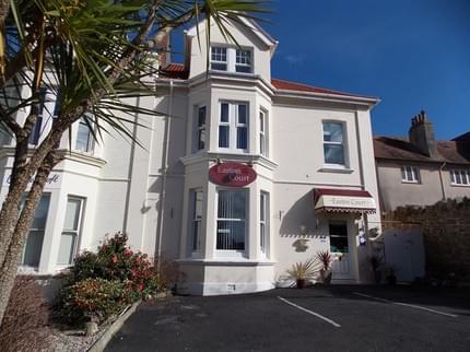 EASTON COURT GOODRINGTON PAIGNTON