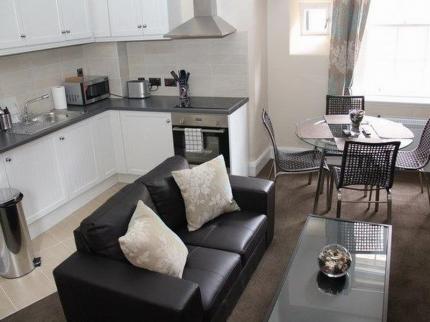 STAY EDINBURGH CITY APARTMENTS ROYAL MILE EDINBURGH