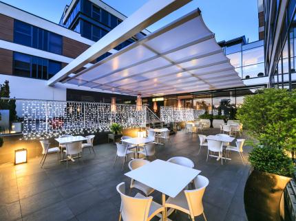 The Guildford Harbour Hotel &nbsp;| Burpham&nbsp;| Guildford&nbsp;| 