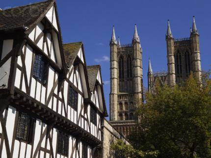 PEMBERTON HOUSE BRAMPTON LINCOLN