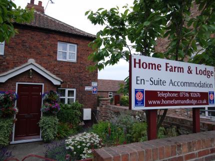 HOME FARM LODGE AUSTERFIELD DONCASTER