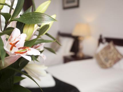 FIVE BELLS BETTESHANGER DEAL