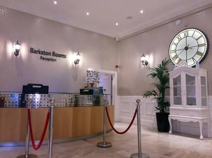 BARKSTON ROOMS EARLS COURT CROMWELL ROAD LONDON