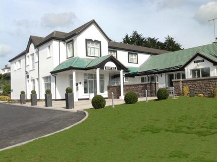 IVANHOE INN AND HOTEL BELFAST